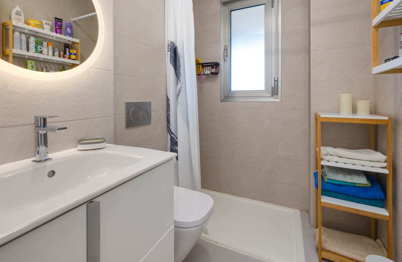 Resale - Apartment / flat - Orihuela Costa - Villamartín