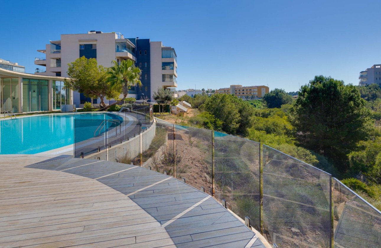 Resale - Apartment / flat - Orihuela Costa - Villamartín