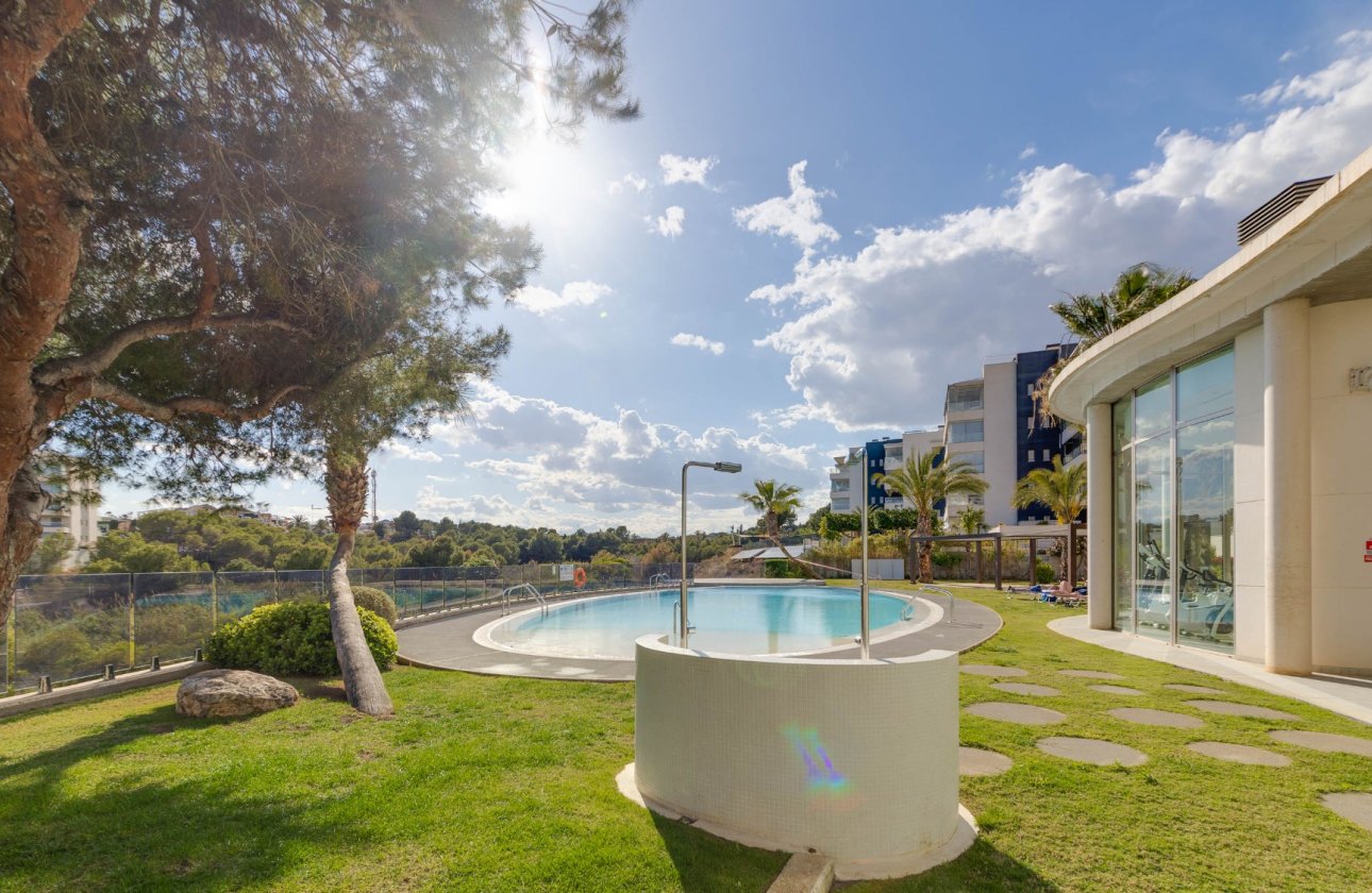 Resale - Apartment / flat - Orihuela Costa - Villamartín