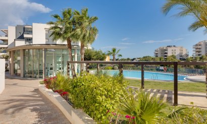 Resale - Apartment / flat - Orihuela Costa - Villamartín