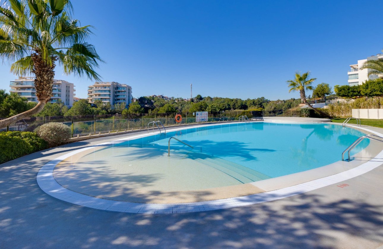 Resale - Apartment / flat - Orihuela Costa - Villamartín