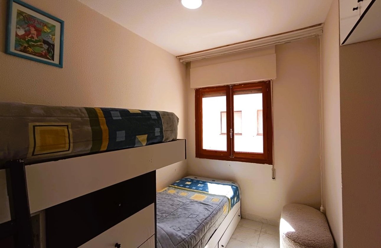 Resale - Bungalow - Torrevieja - La Siesta - El Salado - Torreta