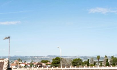 Resale - Bungalow - Torrevieja - La Siesta - El Salado - Torreta