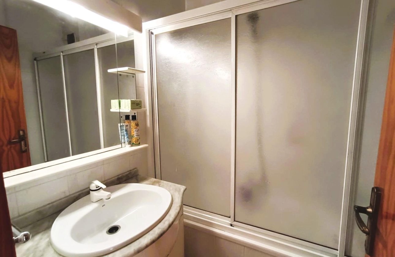 Resale - Bungalow - Torrevieja - La Siesta - El Salado - Torreta
