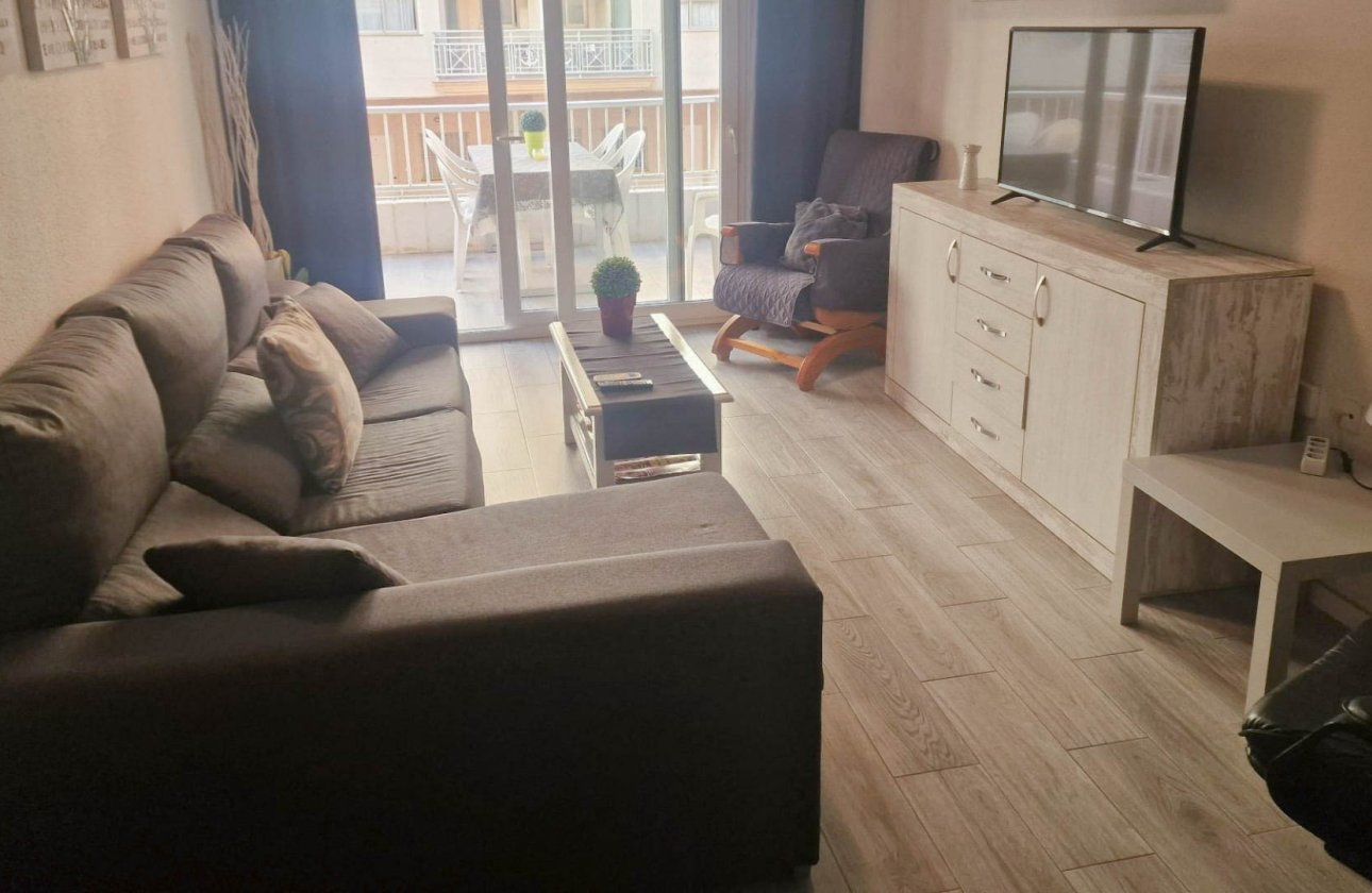 Resale - Apartment / flat - Torrevieja - Playa del Cura