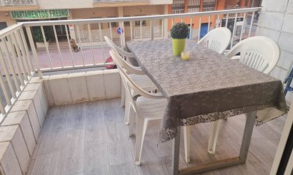 Resale - Apartment / flat - Torrevieja - Playa del Cura