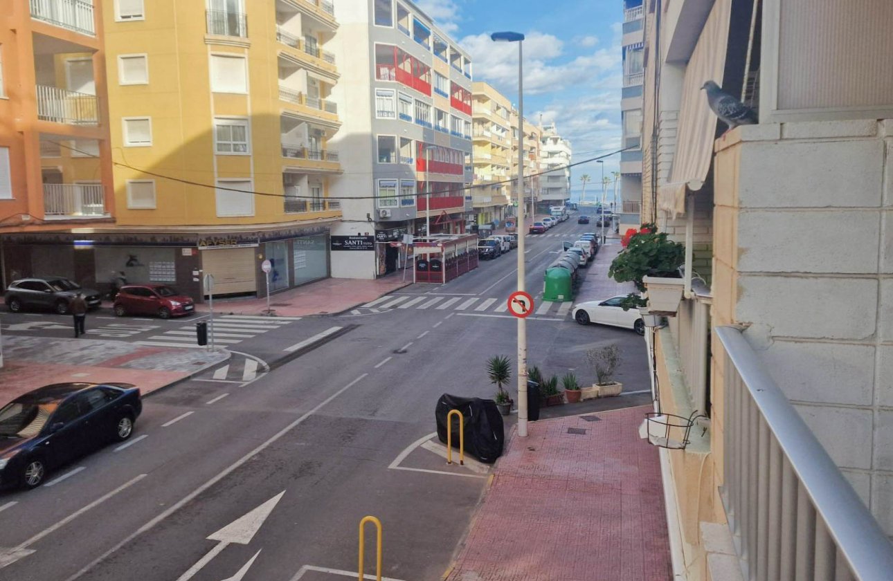 Resale - Apartment / flat - Torrevieja - Playa del Cura