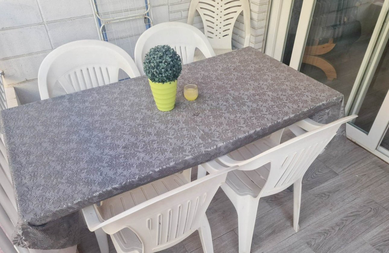Resale - Apartment / flat - Torrevieja - Playa del Cura