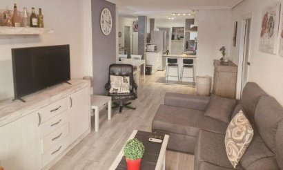 Resale - Apartment / flat - Torrevieja - Playa del Cura