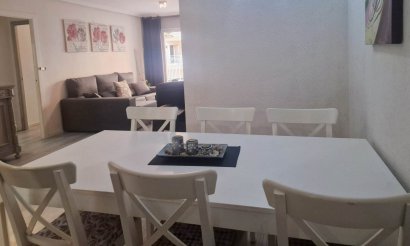 Resale - Apartment / flat - Torrevieja - Playa del Cura