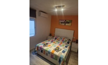 Resale - Apartment / flat - Torrevieja - Playa del Cura