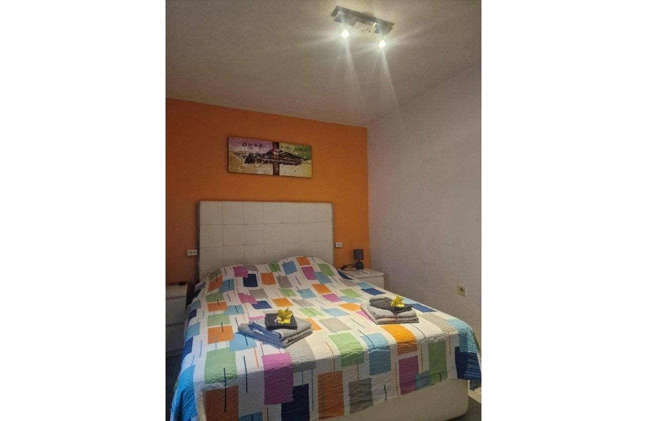 Resale - Apartment / flat - Torrevieja - Playa del Cura