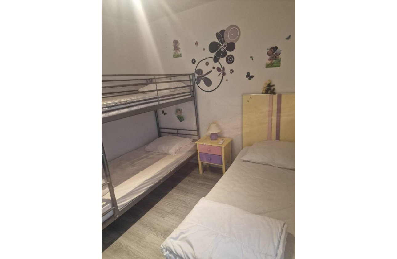 Resale - Apartment / flat - Torrevieja - Playa del Cura