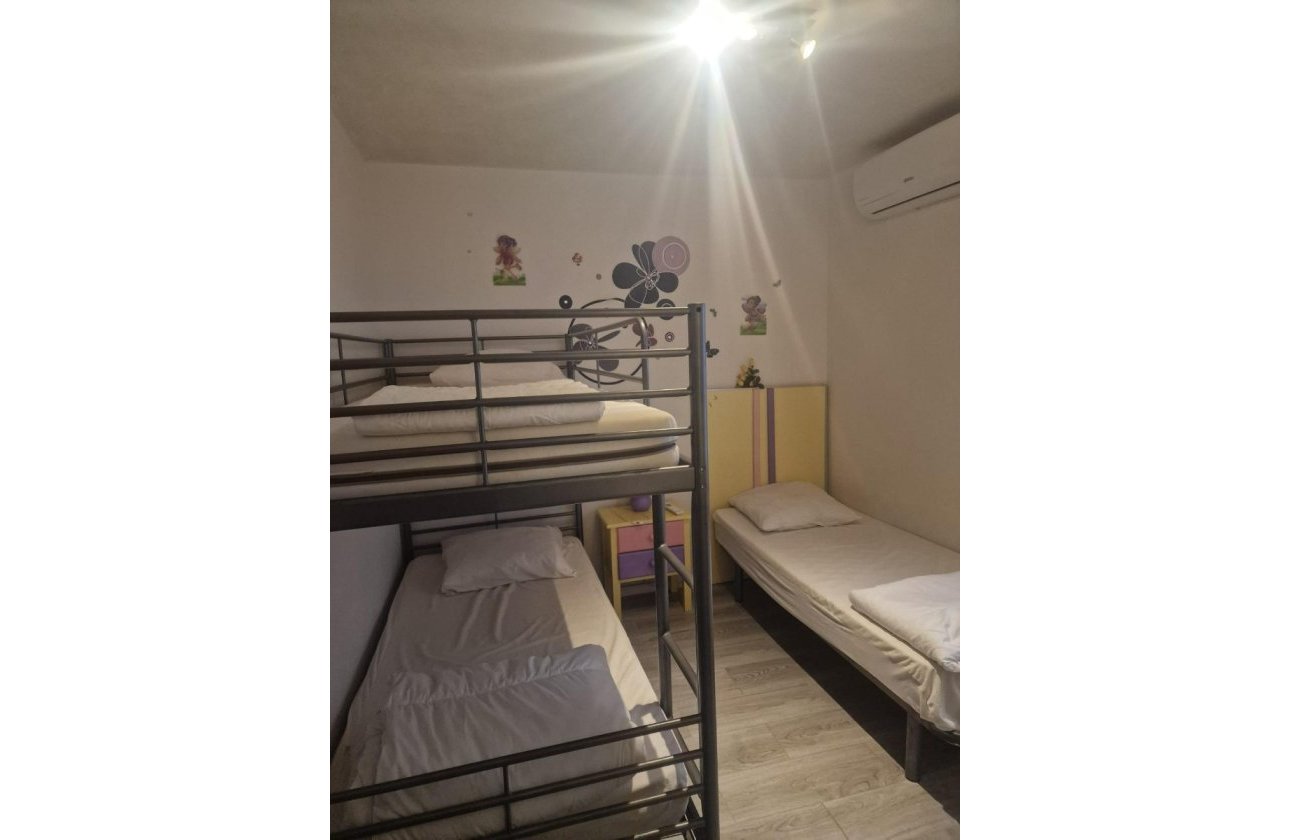 Resale - Apartment / flat - Torrevieja - Playa del Cura