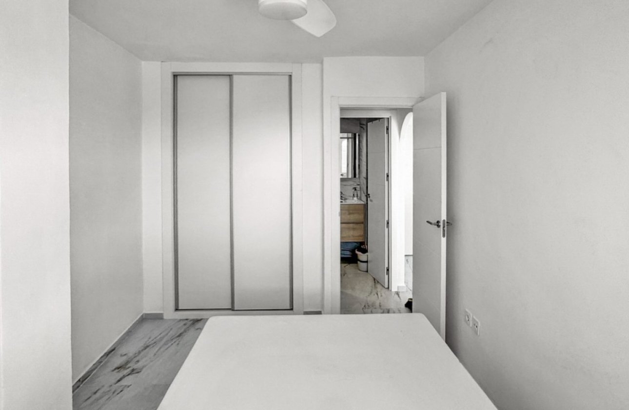 Reventa - Apartamento / piso - Orihuela Costa - Punta Prima