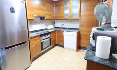 Resale - Apartment / flat - Torrevieja - Playa del Acequión