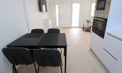 Resale - Bungalow - Orihuela Costa - La Zenia