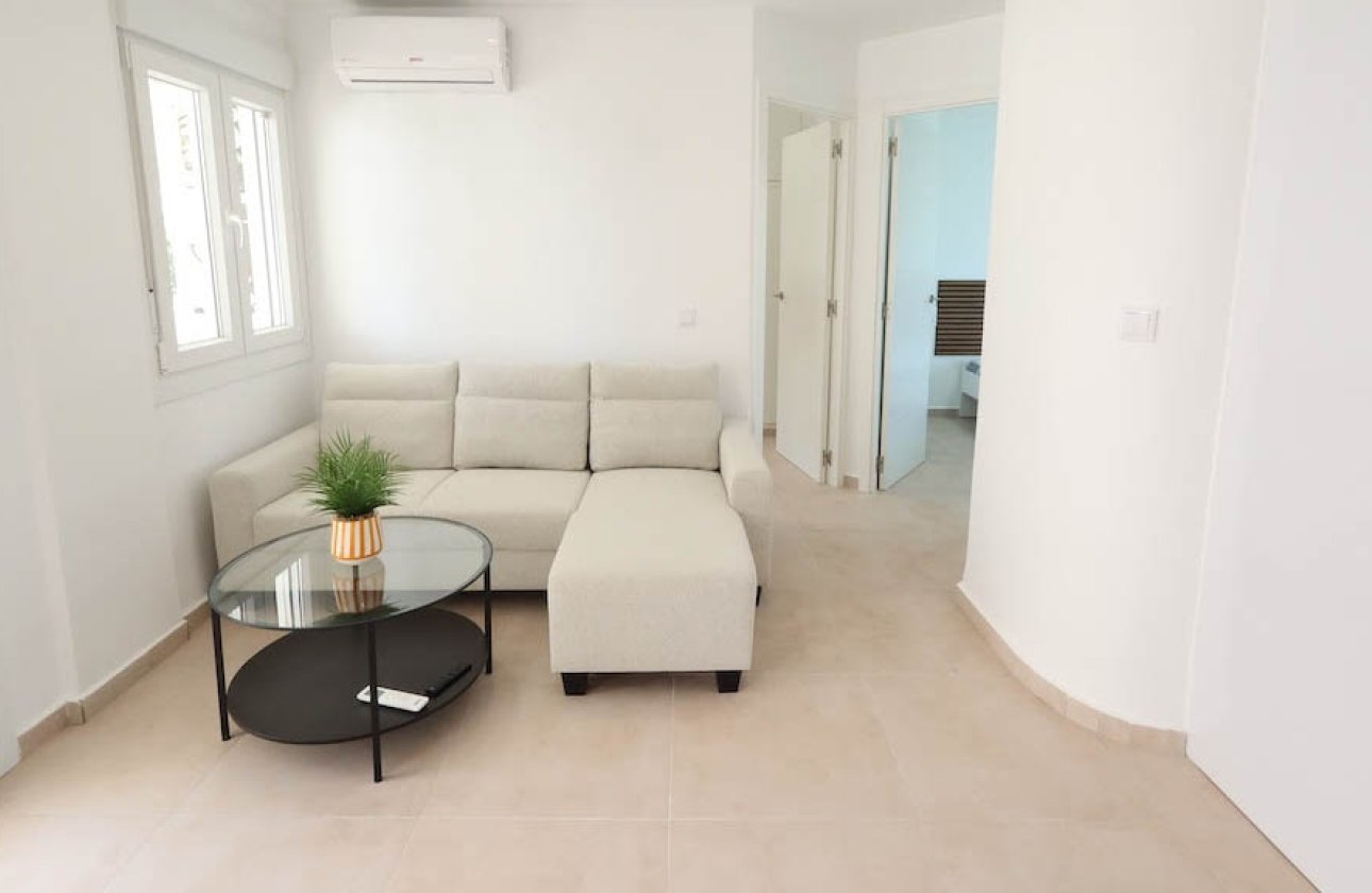 Resale - Bungalow - Orihuela Costa - La Zenia