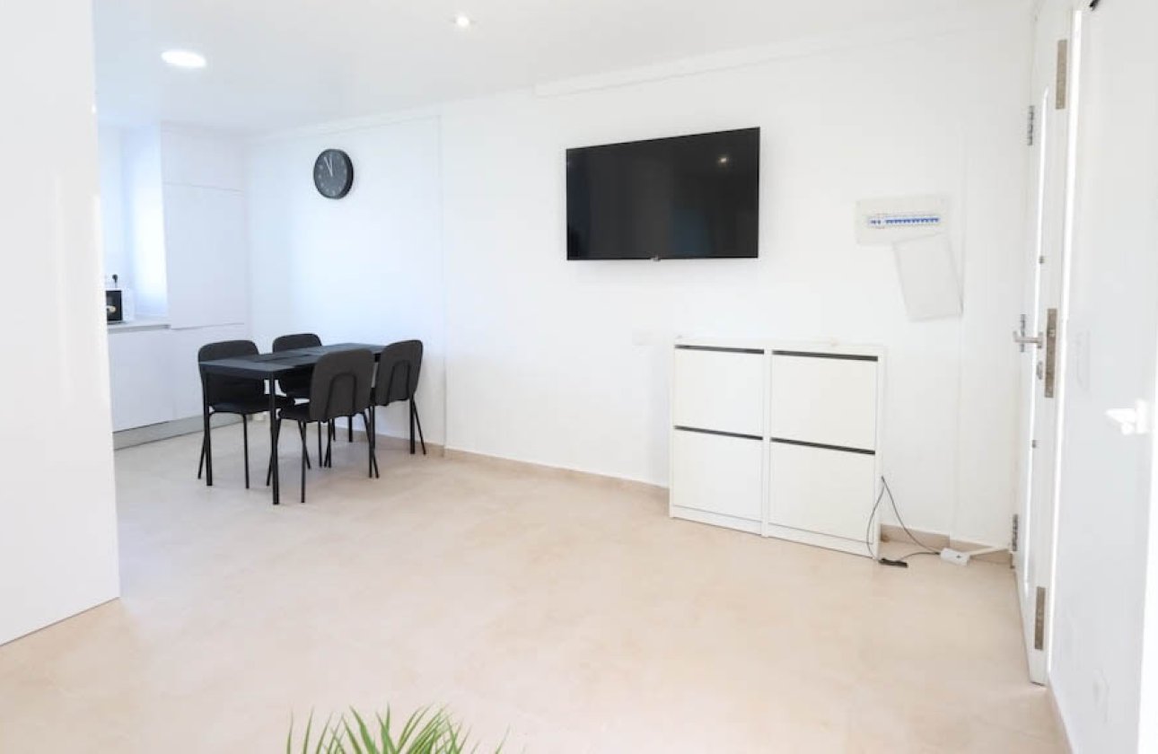 Resale - Bungalow - Orihuela Costa - La Zenia