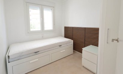 Resale - Bungalow - Orihuela Costa - La Zenia