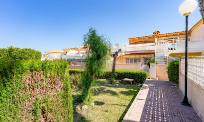 Resale - Villa - Los Altos