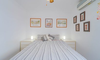 Resale - Villa - Los Altos
