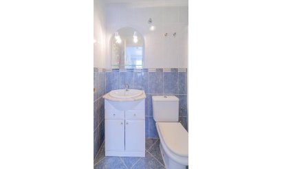 Resale - Villa - Los Altos