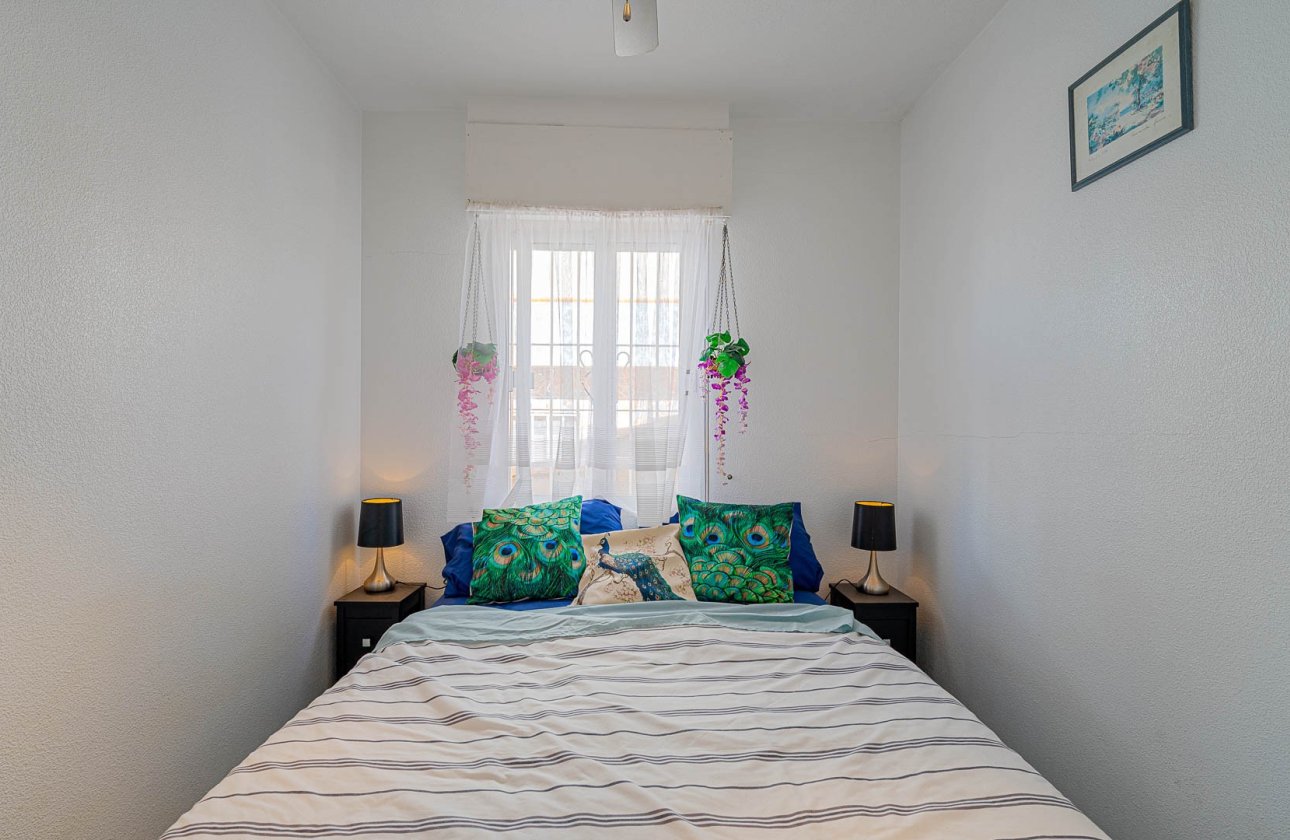 Resale - Villa - Los Altos