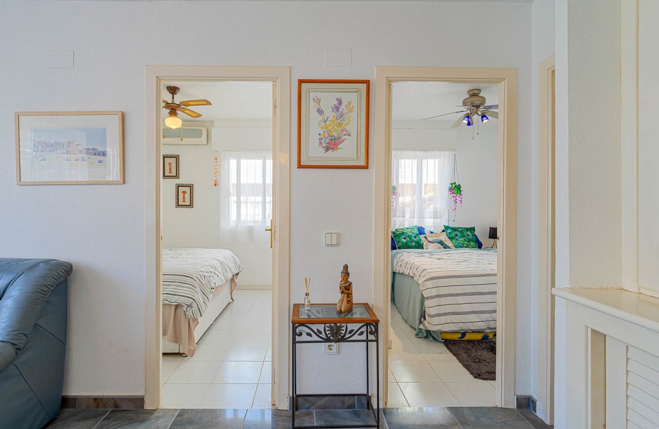 Resale - Villa - Los Altos