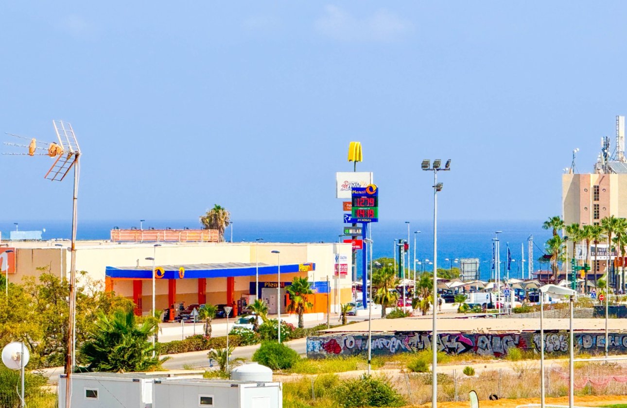 Resale - Townhouse - Torrevieja - Punta Prima