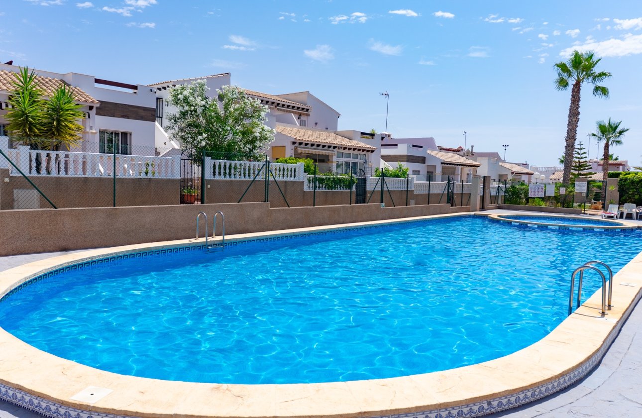 Resale - Townhouse - Torrevieja - Punta Prima