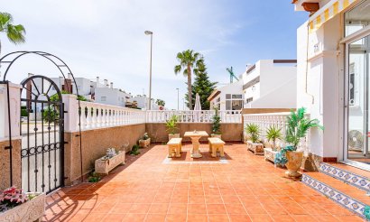 Resale - Townhouse - Torrevieja - Punta Prima