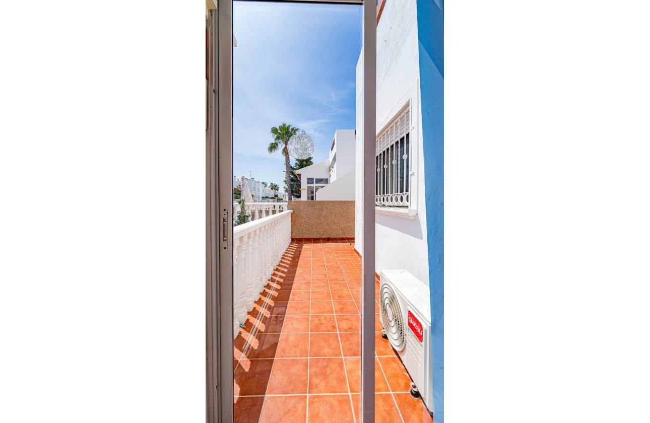 Resale - Townhouse - Torrevieja - Punta Prima
