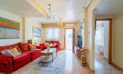 Resale - Townhouse - Torrevieja - Punta Prima