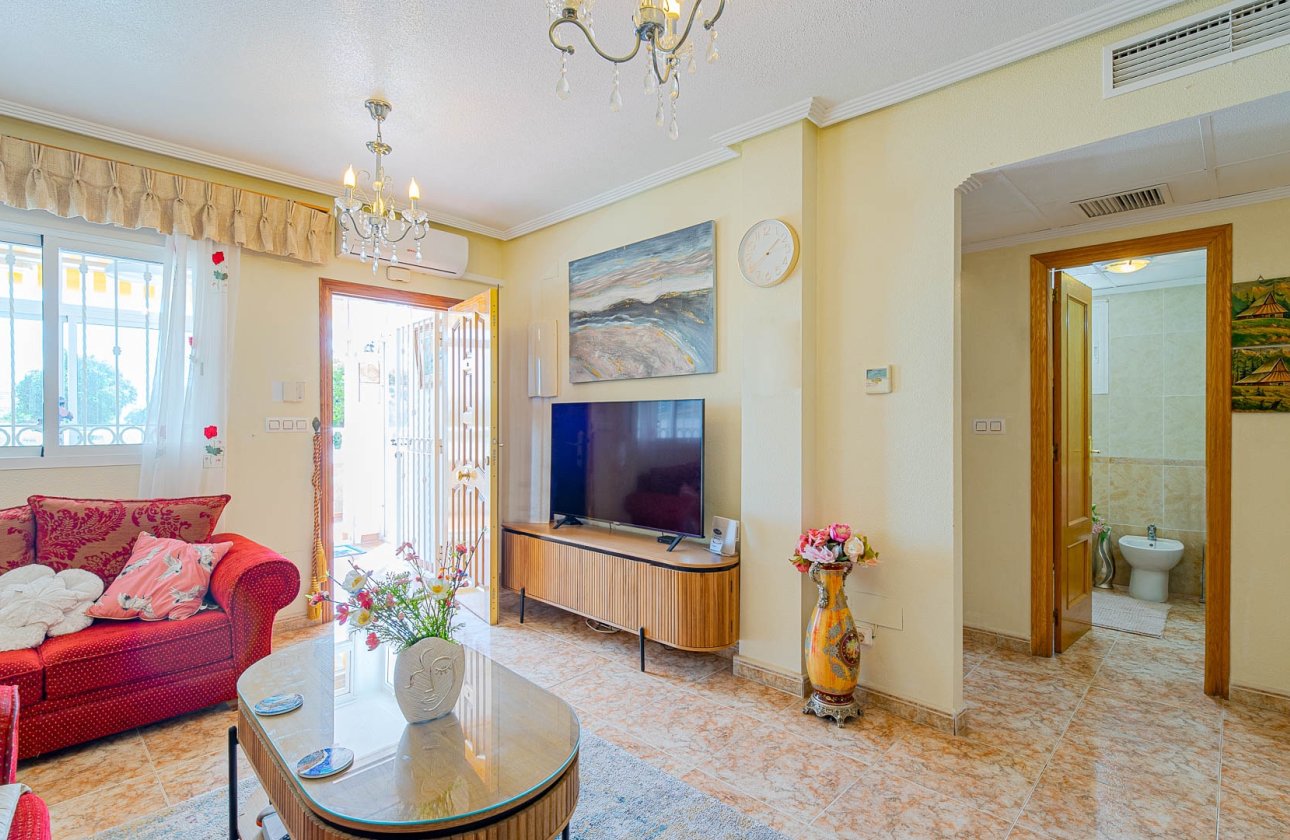 Resale - Townhouse - Torrevieja - Punta Prima