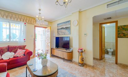 Resale - Townhouse - Torrevieja - Punta Prima
