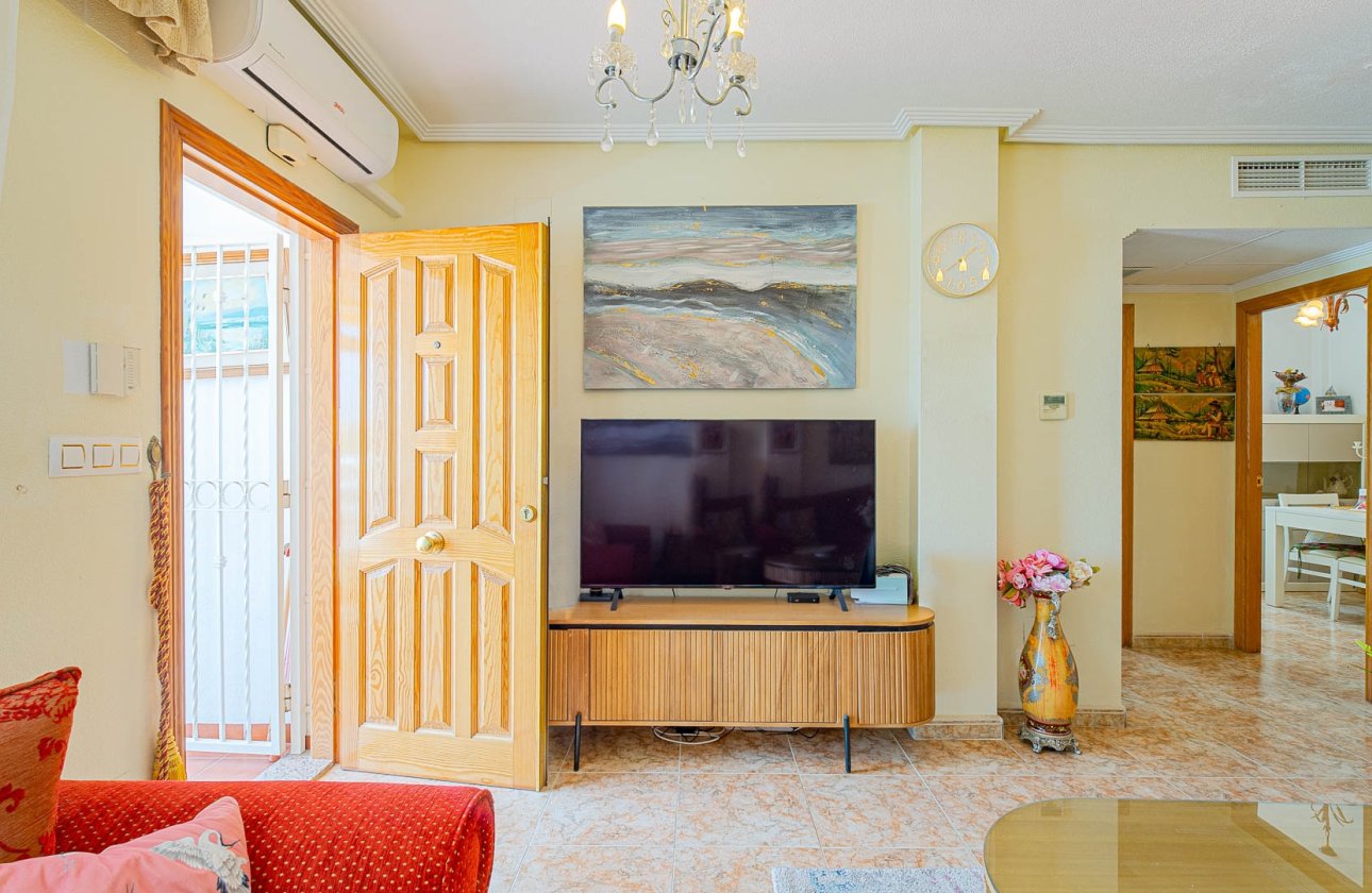 Resale - Townhouse - Torrevieja - Punta Prima