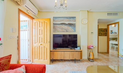 Resale - Townhouse - Torrevieja - Punta Prima