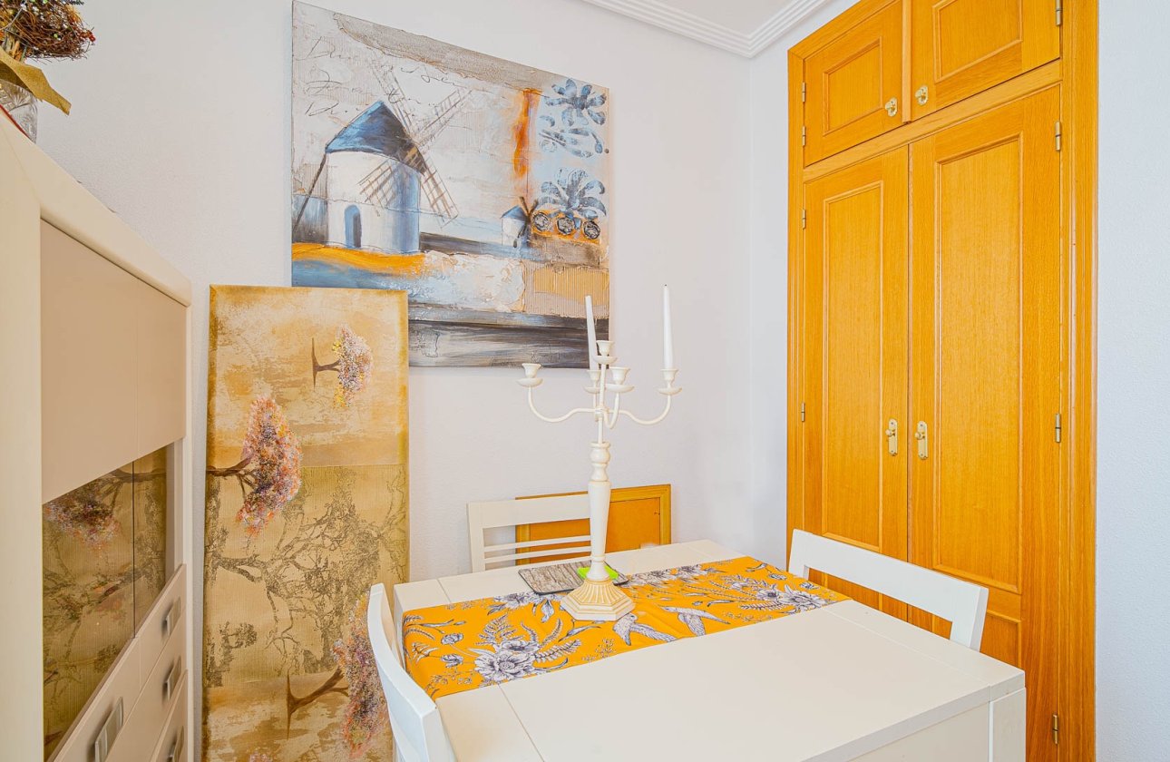 Resale - Townhouse - Torrevieja - Punta Prima