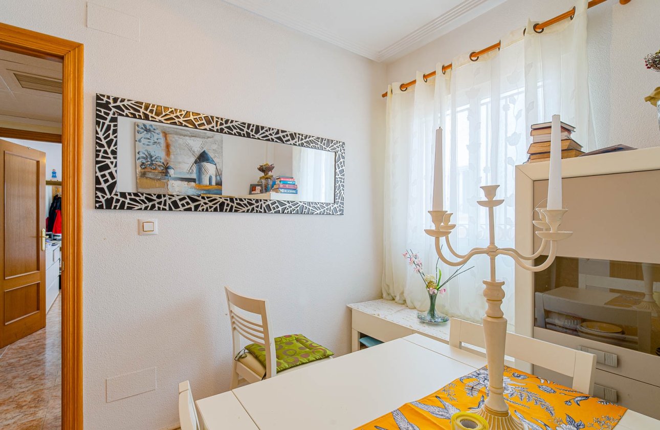 Resale - Townhouse - Torrevieja - Punta Prima