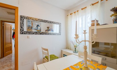 Resale - Townhouse - Torrevieja - Punta Prima