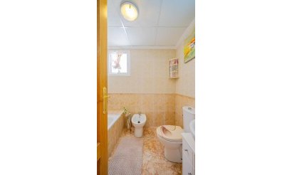 Resale - Townhouse - Torrevieja - Punta Prima