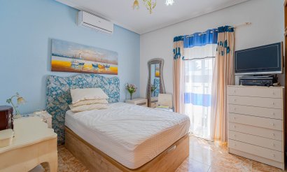 Resale - Townhouse - Torrevieja - Punta Prima