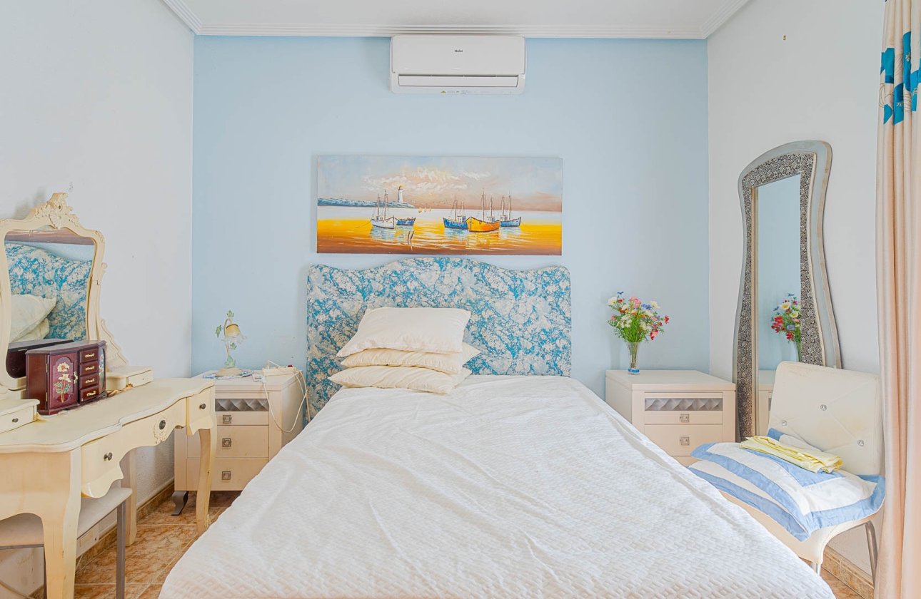 Resale - Townhouse - Torrevieja - Punta Prima