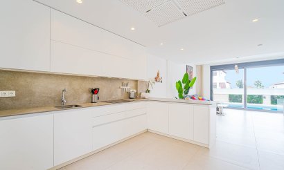 Reventa - Villa - Punta Prima