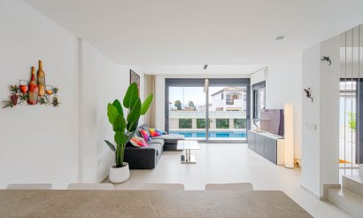 Reventa - Villa - Punta Prima