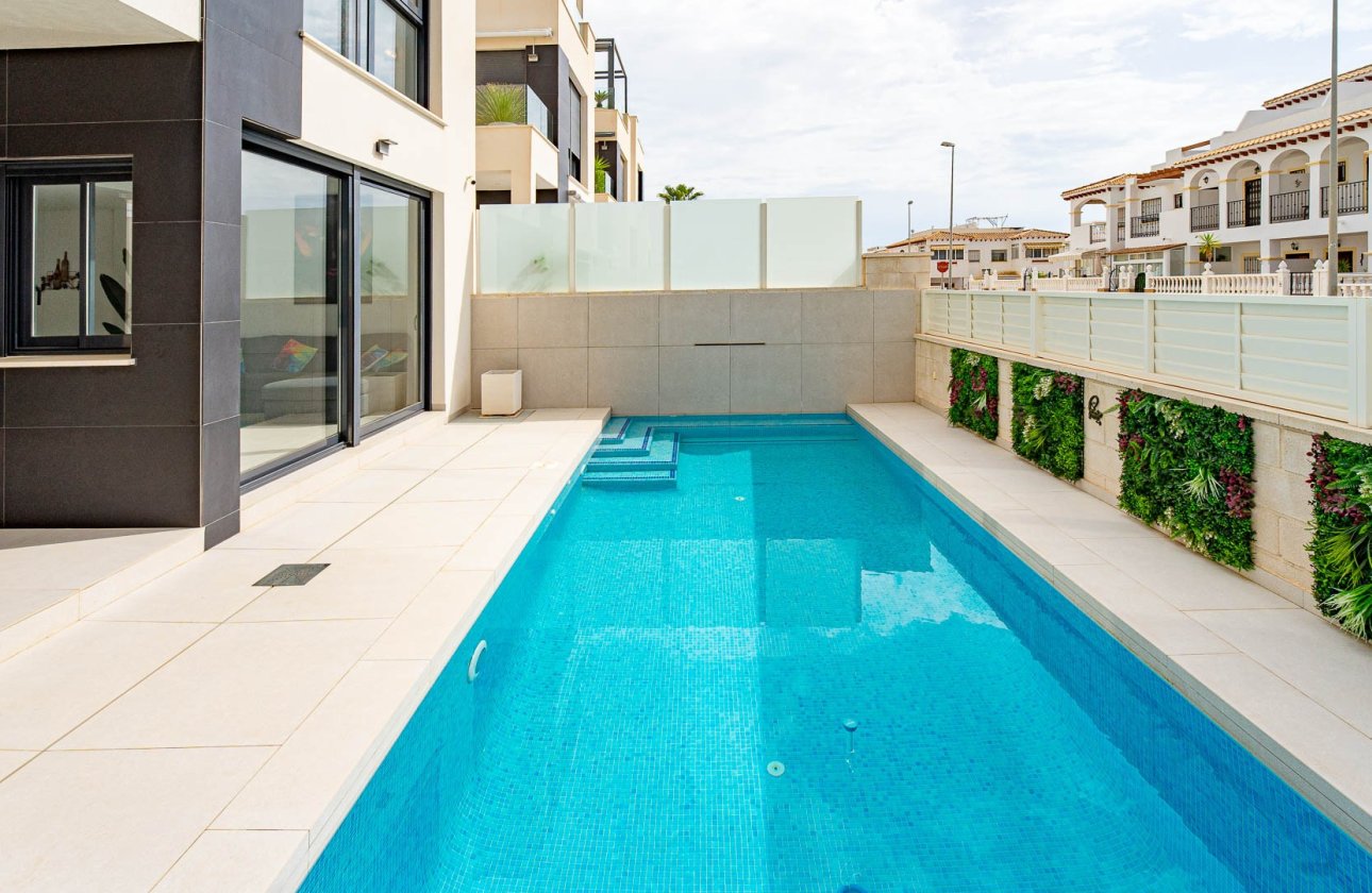 Reventa - Villa - Punta Prima