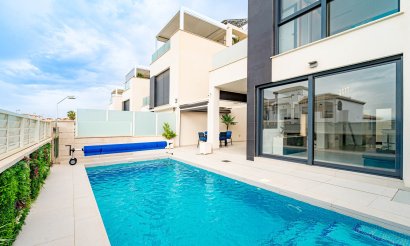 Reventa - Villa - Punta Prima