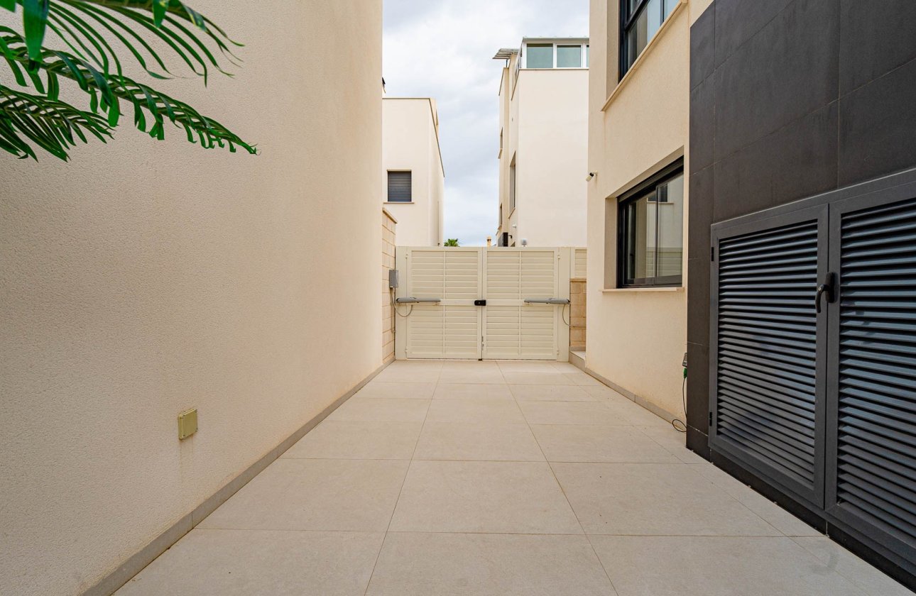 Reventa - Villa - Punta Prima