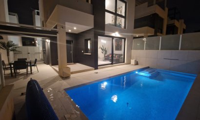 Reventa - Villa - Punta Prima